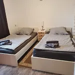 Haus Am Sandhuegel בית אירוח לינגן