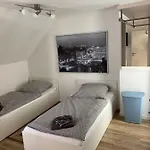 Haus Am Sandhuegel בית אירוח לינגן