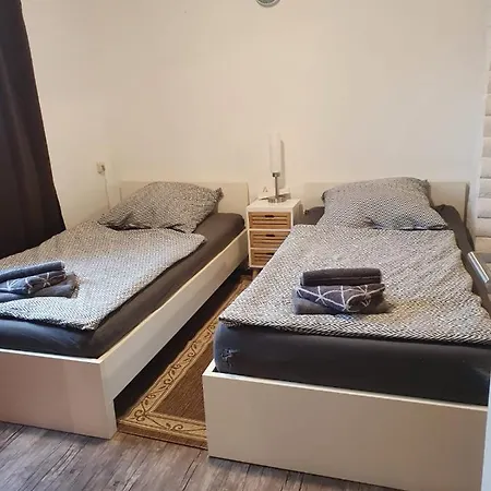 Haus Am Sandhuegel Alloggio in famiglia Lingen